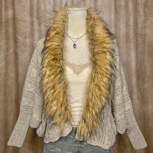 Vintage Y2K Open Front Cable Knit Cardigan Faux Fur Trim Oversized McBling Indie